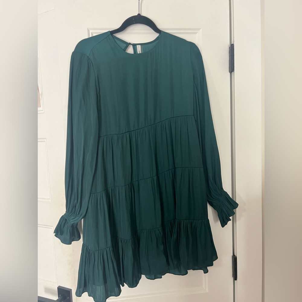 Dark Green/teal flowy dress with long ruffled sleeves